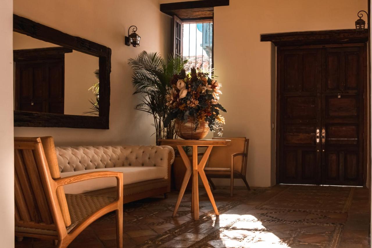 Hotel Casa Alcestre บียาเดเลย์บา ภายนอก รูปภาพ