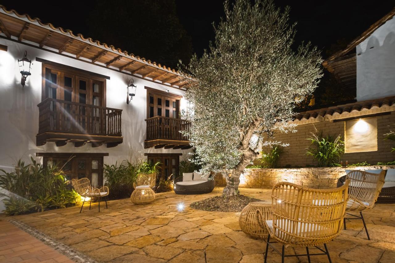 Hotel Casa Alcestre บียาเดเลย์บา ภายนอก รูปภาพ
