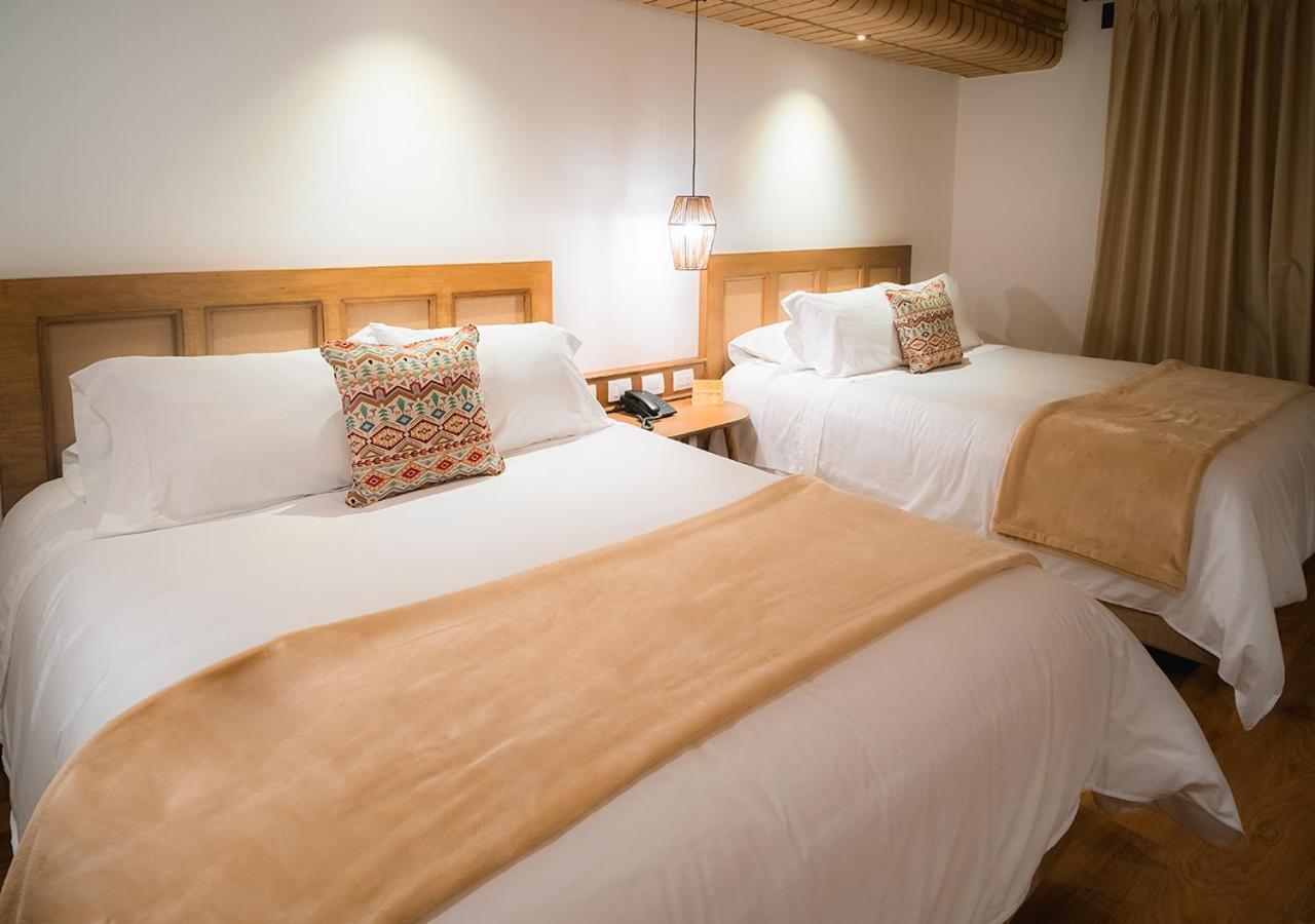 Hotel Casa Alcestre บียาเดเลย์บา ภายนอก รูปภาพ